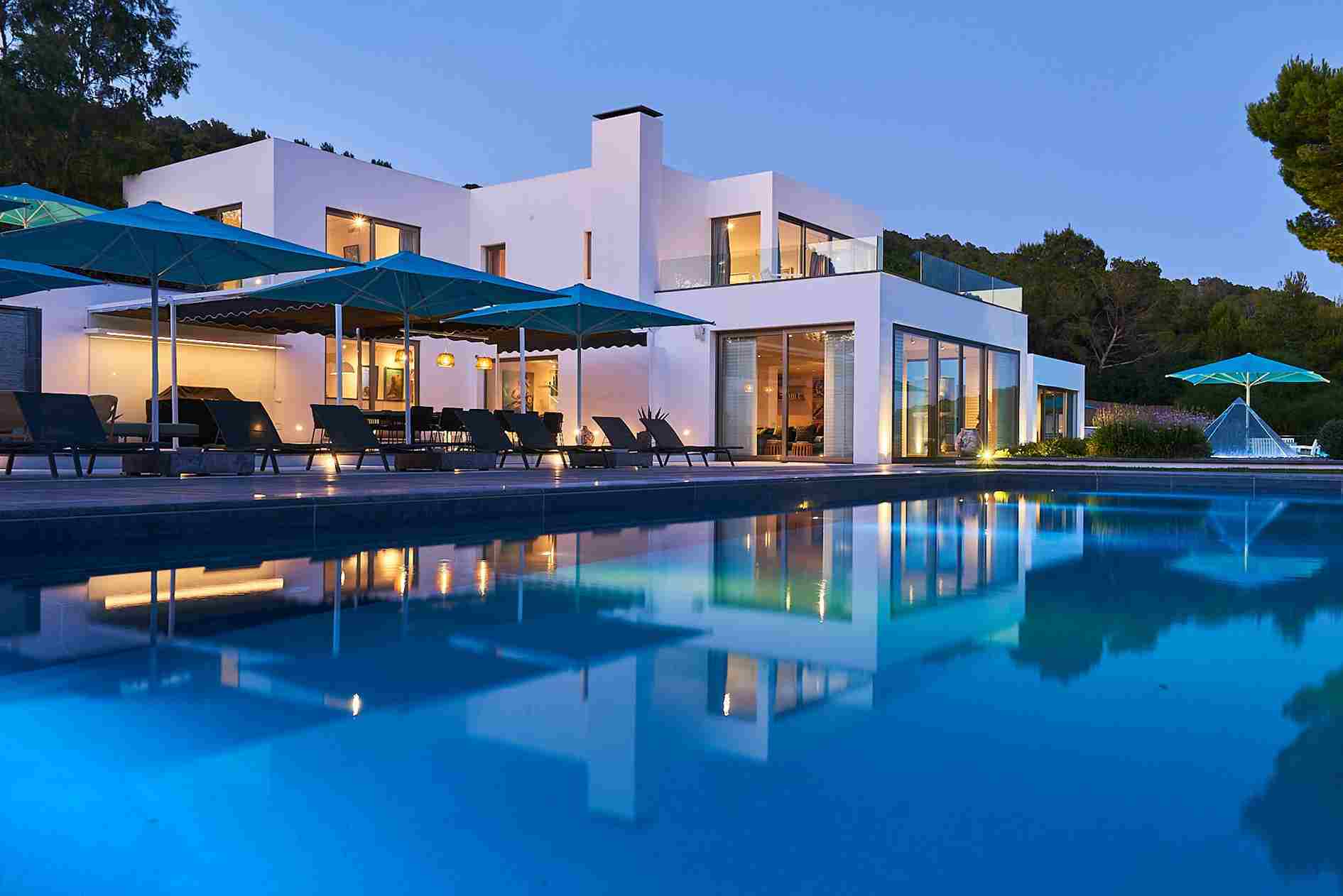 Luxury villa in Ibiza with a large swimming pool.