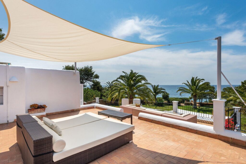 Luxury beachfront villas in Ibiza with private pool and direct sea access