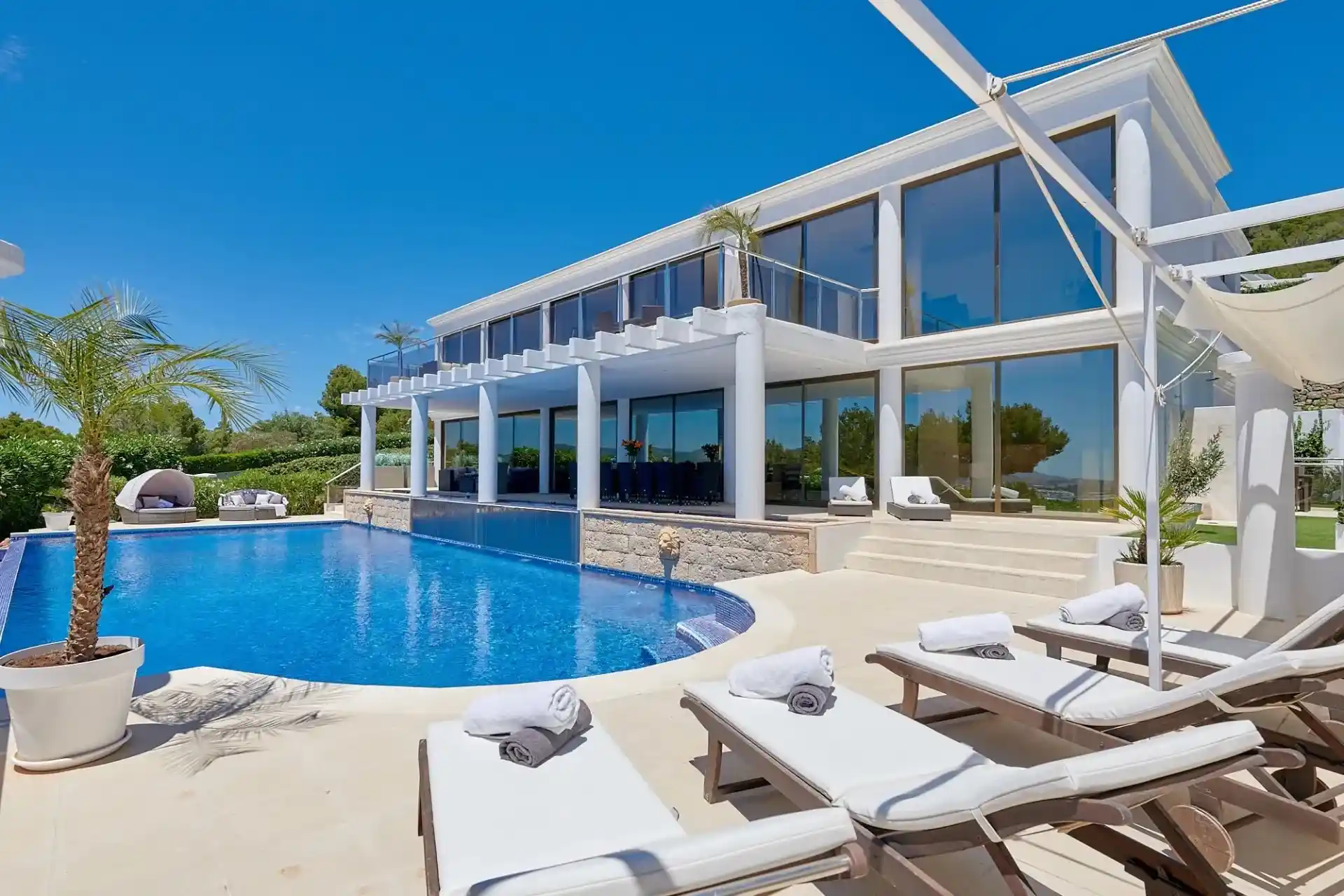 Large Villa with Pool in Ibiza