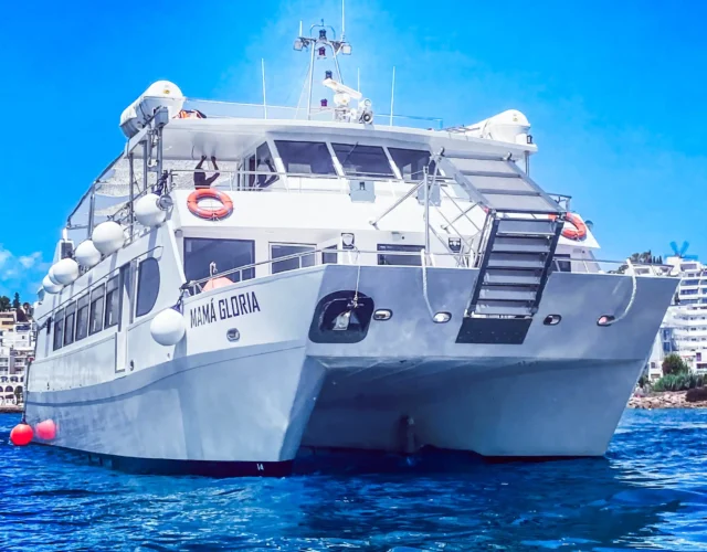 Floating Event Venue Ibiza 300pax4