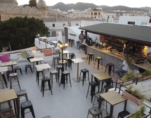 Tira Palla Ibiza13