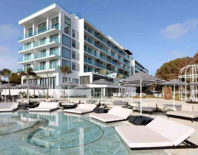 Bless Hotel Santa Eulalia 4