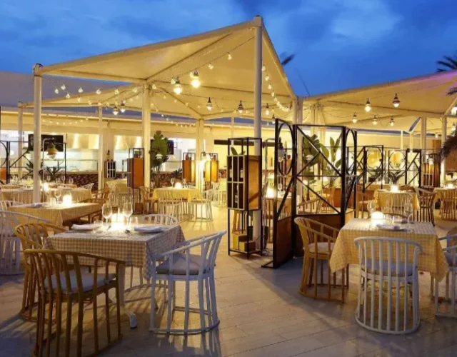 Grand Palladium White Island Resort & Spa 10