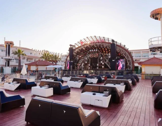 Ushuaia Ibiza VIP Stage View